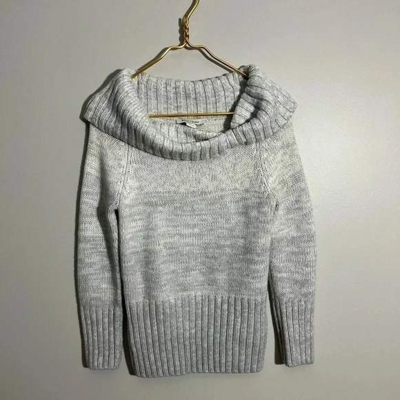White House Black Market Sweaters - White House Black Market Gray Cowl Neck Marl Knit Sweater Womens Small